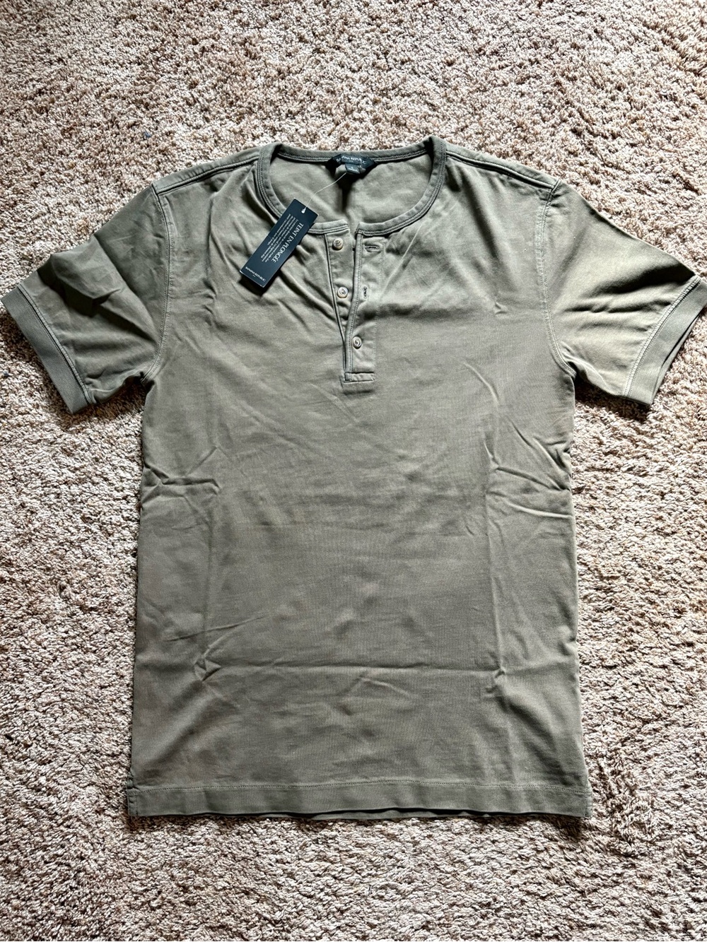 NWT!!!  Banana Republic Soft Wash Henley Shirt
